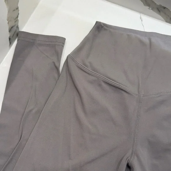 🌻3/$25 High-Waist Balance Athletica Leggings - Picture 2 of 5